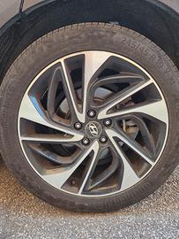 4 Cerchi in Lega 19" e gomme termiche per Hiunday