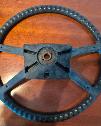 VOLANTE VINTAGE RANGE ROVER CLASSIC