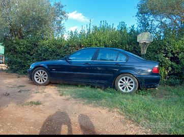 ricambi usati per bmw 2000td e46 anno 2003