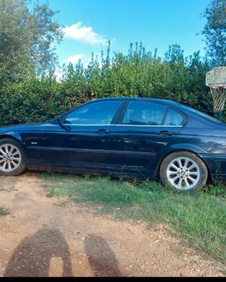 ricambi usati per bmw 2000td e46 anno 2003