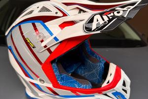 casco AIRHO carbonio