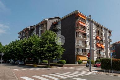 3 LOCALI A PIOSSASCO