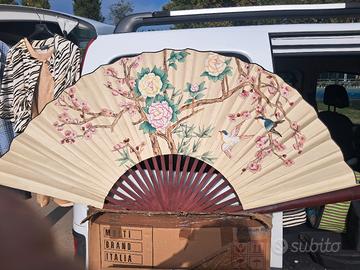 Ventaglio decorativo da parete vintage orientale 