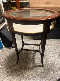 Tavolino vetrinetta espositiva