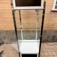 vetrina espositore in vetro con luce led 