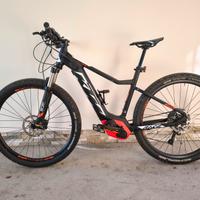 KTM Macina Race 293