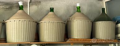 Damigiane per vino