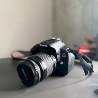 Canon EOS 700D