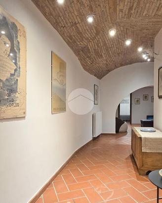 2 LOCALI A SPOLETO