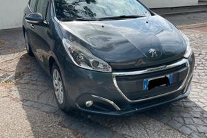 Peugeot 208 1.2