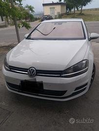 Golf 7 Highline 5p -110 cv