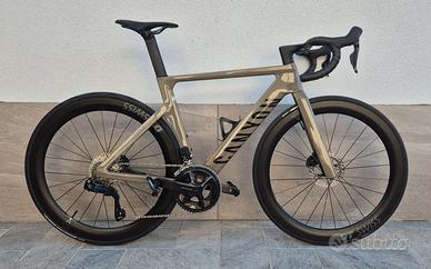 Bici da corsa Canyon Aeroad CF SLX 7 Di2