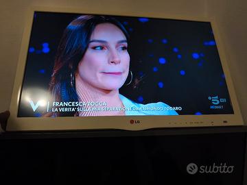 Tv led 26 pollici funzionante