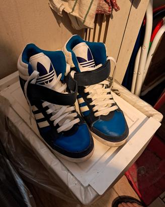 Scarpe adidas con zeppa - Vendita in Abbigliamento e accessori - Subito.it