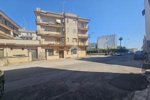 3 LOCALI A CEGLIE MESSAPICA