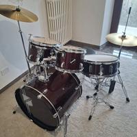 Set Batteria acustica rossa metal perfetto stato