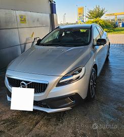 VOLVO V40 Cc