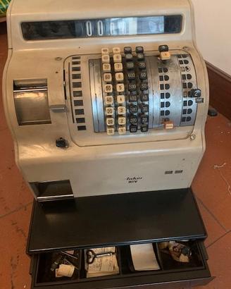 Vecchio registratore di cassa Solo ritiro