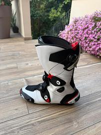 Tuta e scarponi Alpinestars