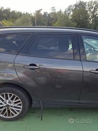 Porta posteriore dx FORD FOCUS del 2015