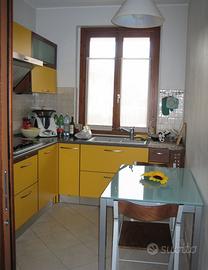 Cucina angolare completa