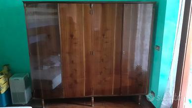 armadio legno