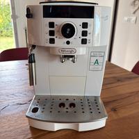 DeLonghi magnifica S