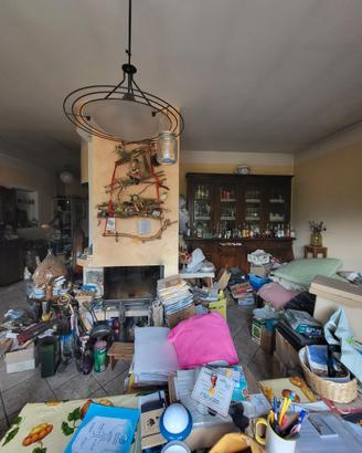 Borgone di susa villa singola 280 mq con garage