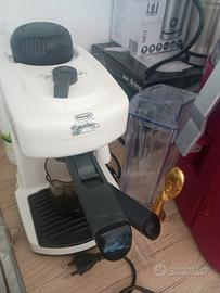 macchina da caffè DeLonghi 