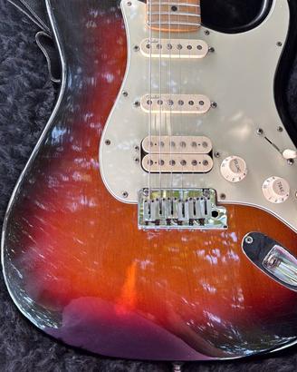 Fender Stratocaster American Deluxe HSS USA