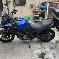 Suzuki Vstrom 650 DL 2022