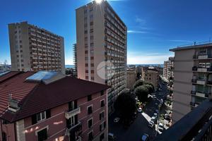 4 LOCALI A GENOVA