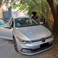 Volkswagen Golf 8 1.4 tsi ehybrid 204cv