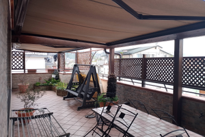 Quarto centralissimo attico con terrazzo