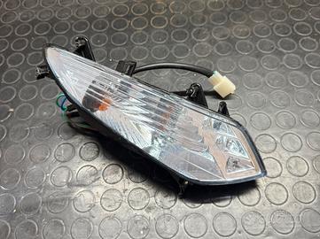 freccia anteriore destra e sinistra kymco