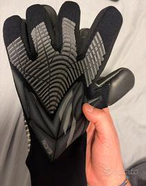 Guanti predator pro