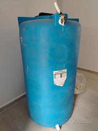 Serbatoio in poliotilene