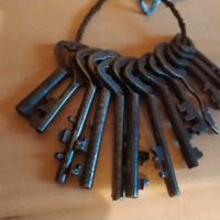 LOTTO STOCK 13 CHIAVI ANTICHE IN FERRO FORGIATO