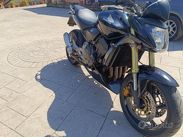 Honda hornet 600