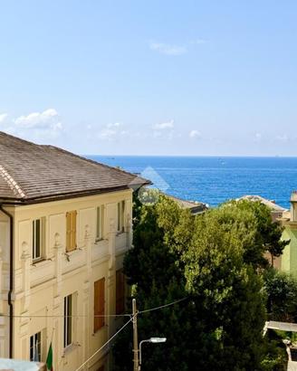 4 LOCALI A GENOVA