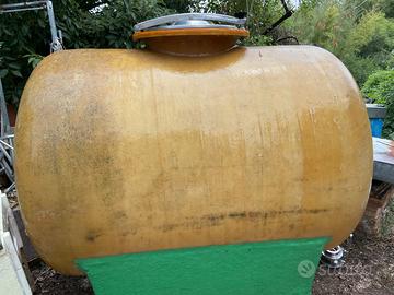 Botte per  raccolta acqua per orto