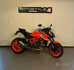 KTM 1290 Super Duke R EVO