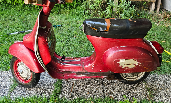Vespa 50 special