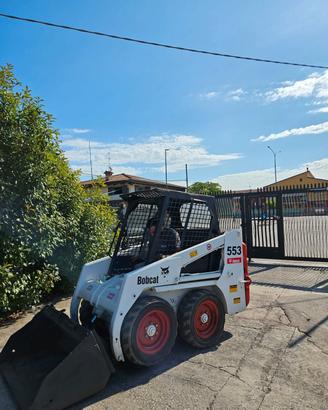 P182- Mini Pala 18 q Bobcat 553