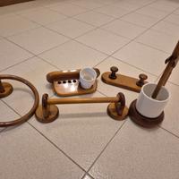 Accezsori bagno in legno