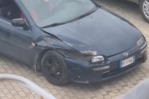 mazda 323f lantis 1.5 16v pezzi di ricambio