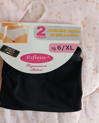 2 paia di slip ancora confezionati