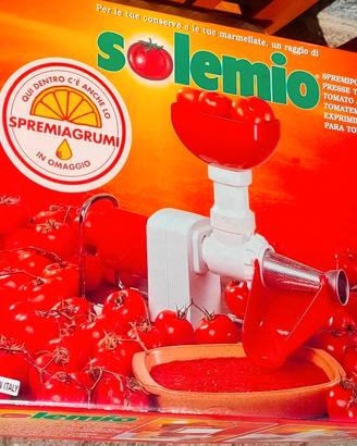 spremi pomodoro elettrico  per salsa