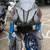 Yamaha Niken MXT850
