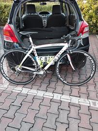 bici da corsa de rosa 